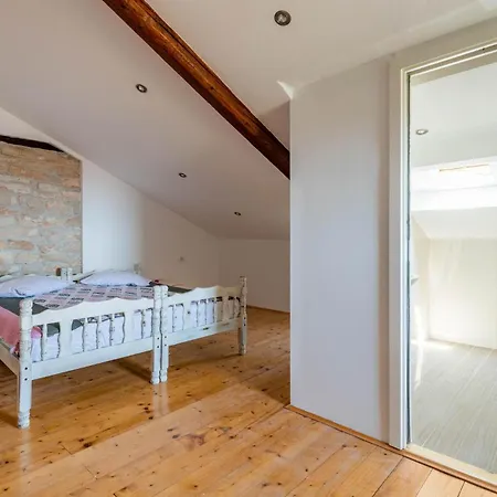 3 Bedroom Lovely In *