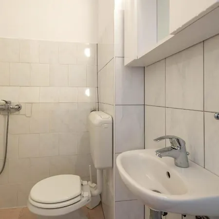 Vakantiehuis Pet Friendly In With Wifi Peruški